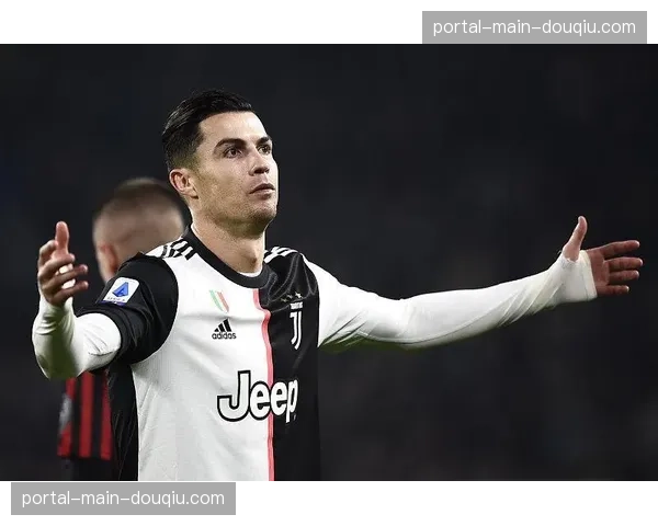 专访尤文中场洛卡特利：谈论球队的争冠心态与自身角色转变